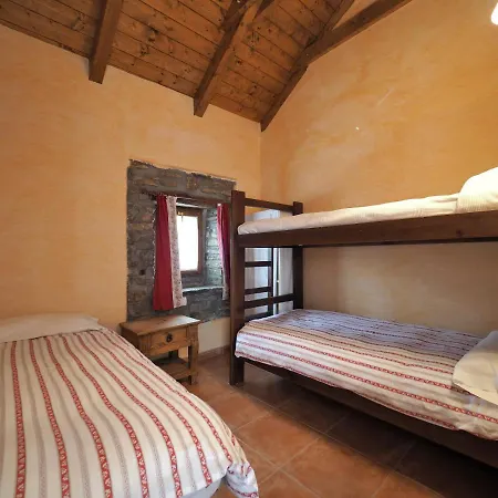 Tres Albares Chalet Lardies