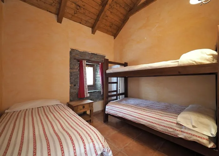 Tres Albares Alpesi faház Lardiés